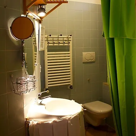 Mini Cascata Bed & Breakfast