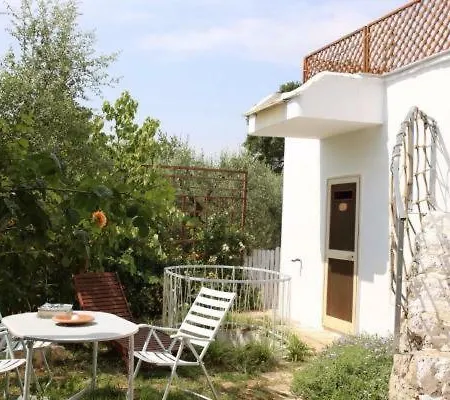 Bed and Breakfast Mini Cascata Νότσι