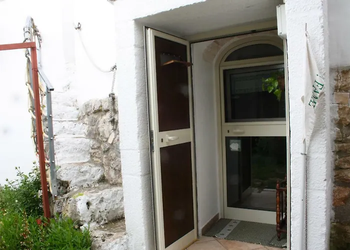 Mini Cascata לינה וארוחת בוקר נוצ'י