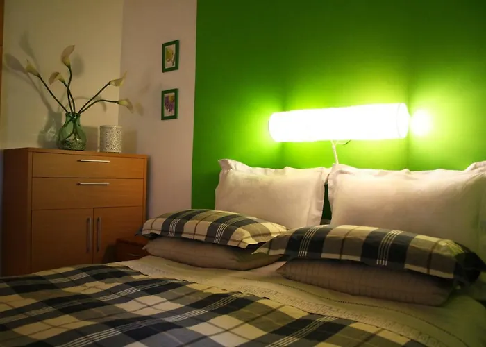 Mini Cascata 3* נוצ'י